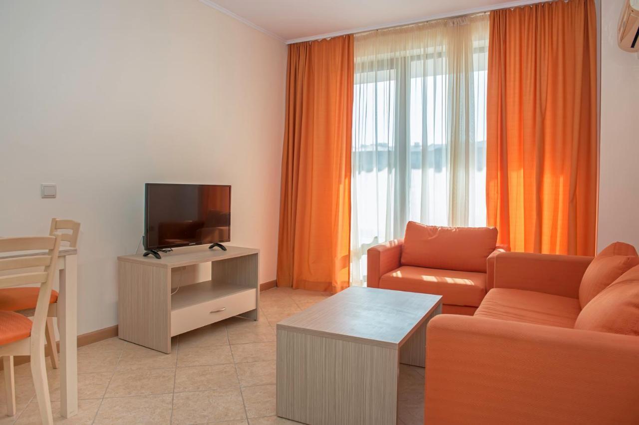 Royal Sun Apartments Sunny Beach Exterior photo