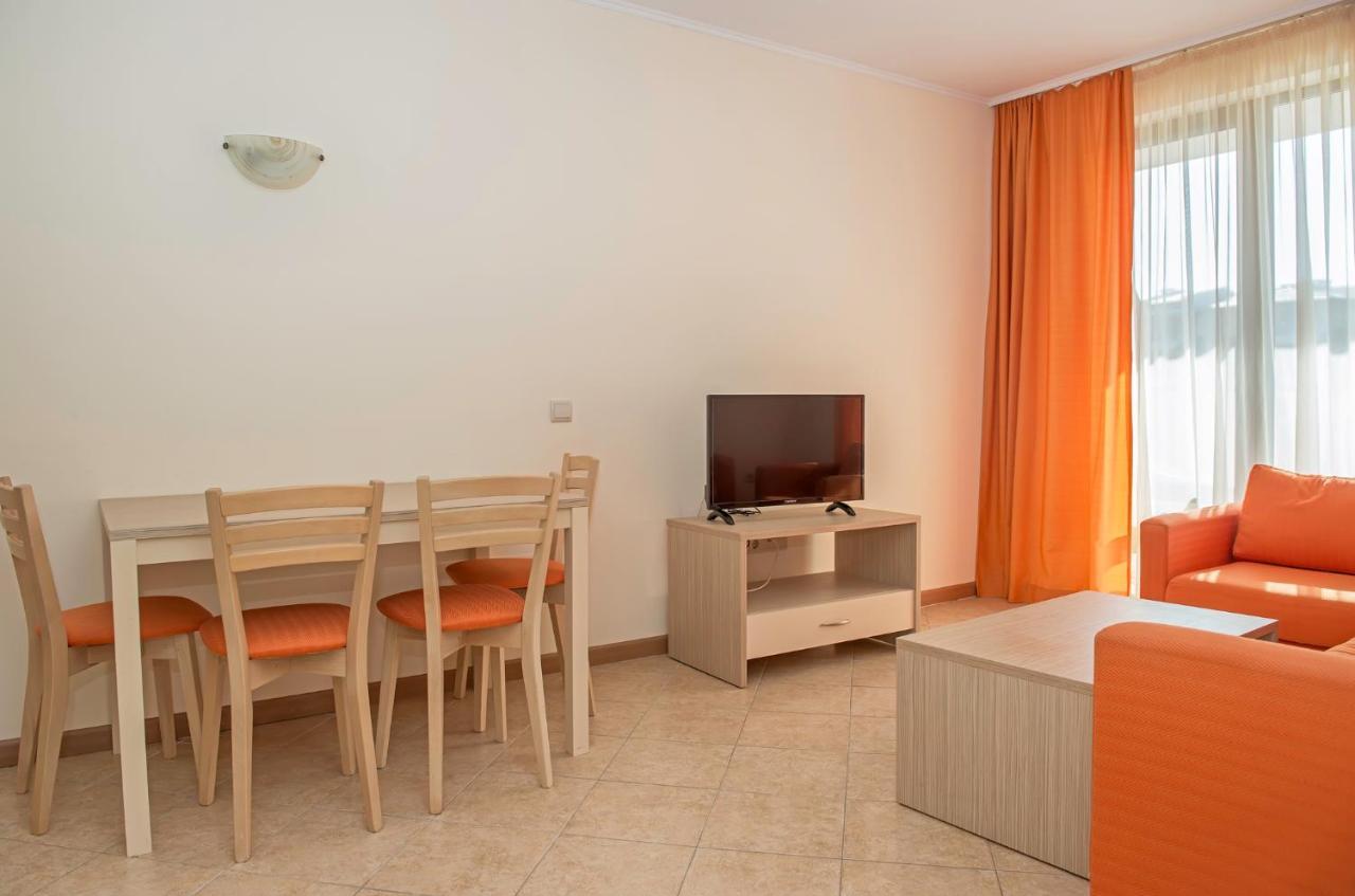 Royal Sun Apartments Sunny Beach Exterior photo