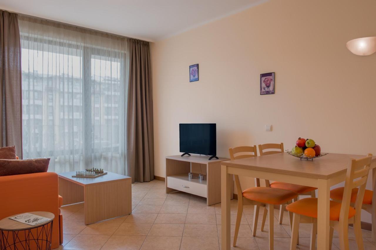 Royal Sun Apartments Sunny Beach Exterior photo