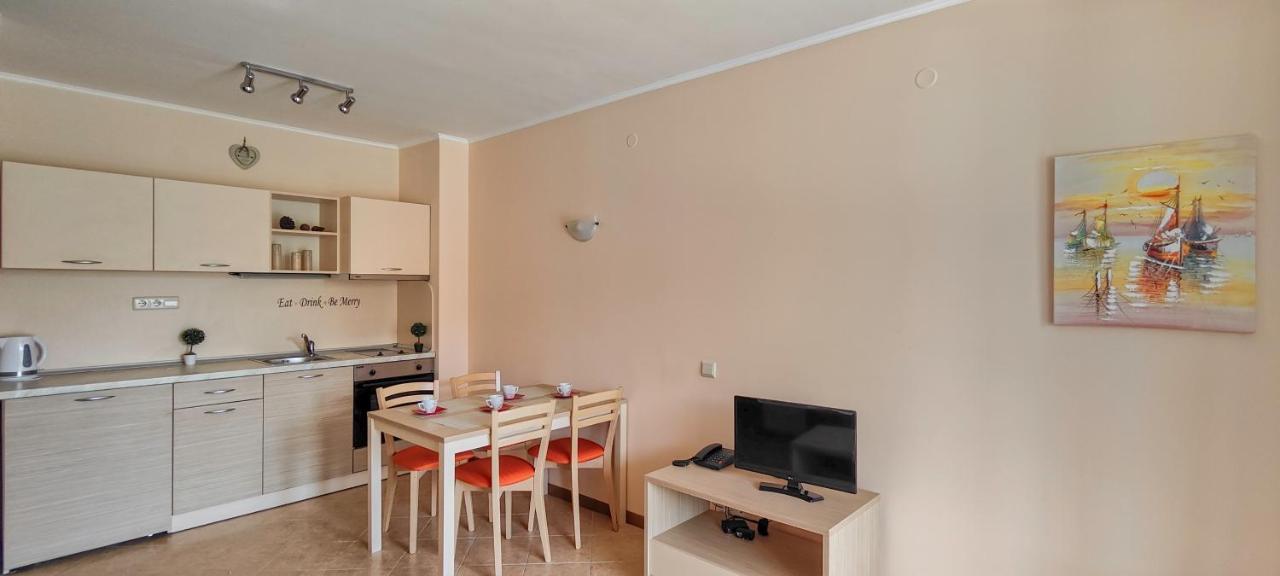 Royal Sun Apartments Sunny Beach Exterior photo